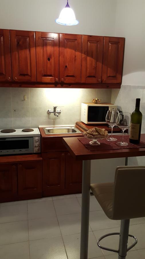Apartments 101 Kotor Bagian luar foto